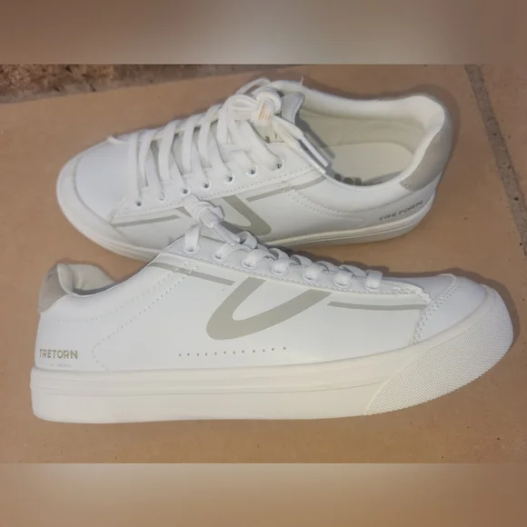 Tretorn White Sneakers - Picture 7 of 8